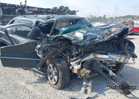 2003 Chevrolet Avalanche 1500 from USA, damaged, VIN 3GNEK13T43G283084